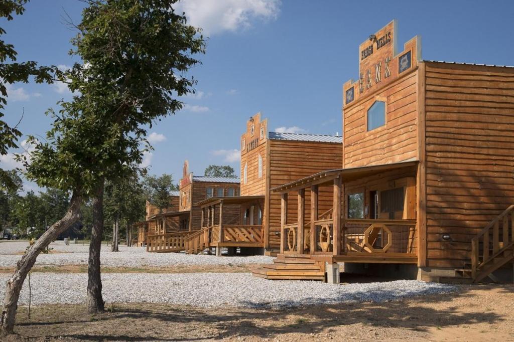 Diamonds Old West Hotell Murfreesboro Exteriör bild