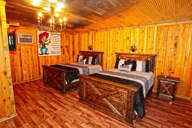 Diamonds Old West Hotell Murfreesboro Exteriör bild