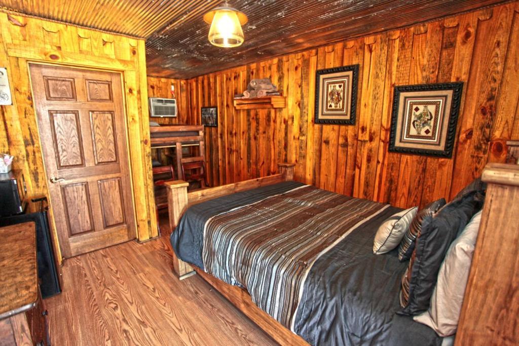Diamonds Old West Hotell Murfreesboro Exteriör bild